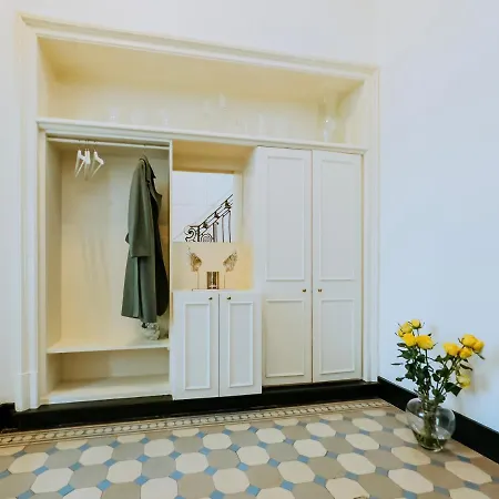 Bed & Breakfast Ambiorix Brussels