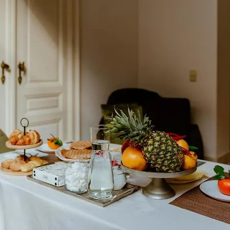 Ambiorix Bed & Breakfast Brussels